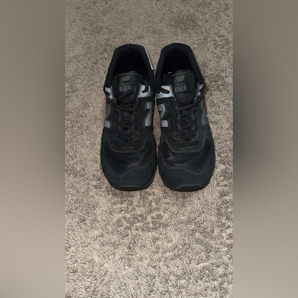 Black 574